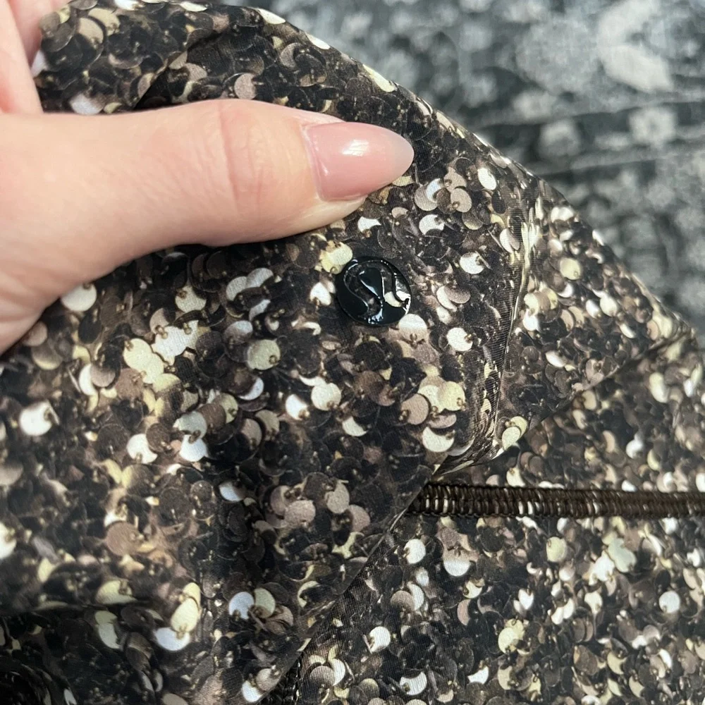 Lululemon Gold Confetti Dot Print Wunder Under Leggings Size 8